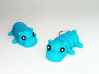 🐾 Cute Flexi Hippo Keychain – Adorable Articulated Hippopotamus Bag Charm & Desk Buddy
