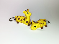 Giraffe Buddy Keychain – Cute Flexible Animal Charm
