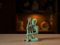 The “Hold On” Sculpted Vase – Minimalist Home Decor - COD Available